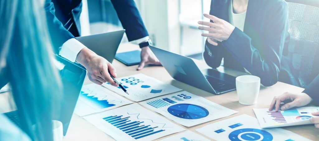 Business-Analyse mit Zahlenübersicht | Lohnbüro